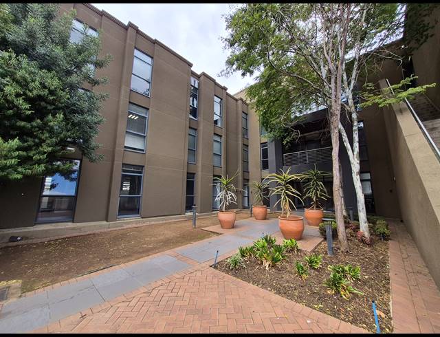 70M² OFFICE TO LET IN ROSEBANK